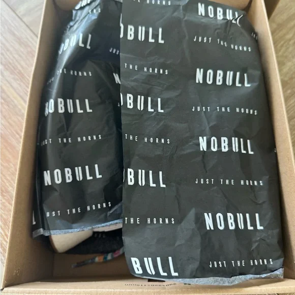 NOBULL Floral Sneakers. Tropical print woman size 5.5. GU come with box. - Picture 13 of 14